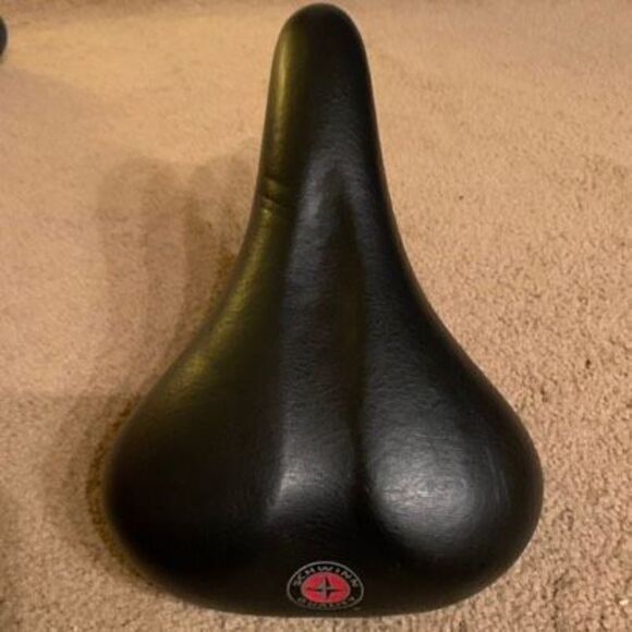 Schwinn Sam Moanie Black Bicycle Seat Saddle - Picture 1 of 11